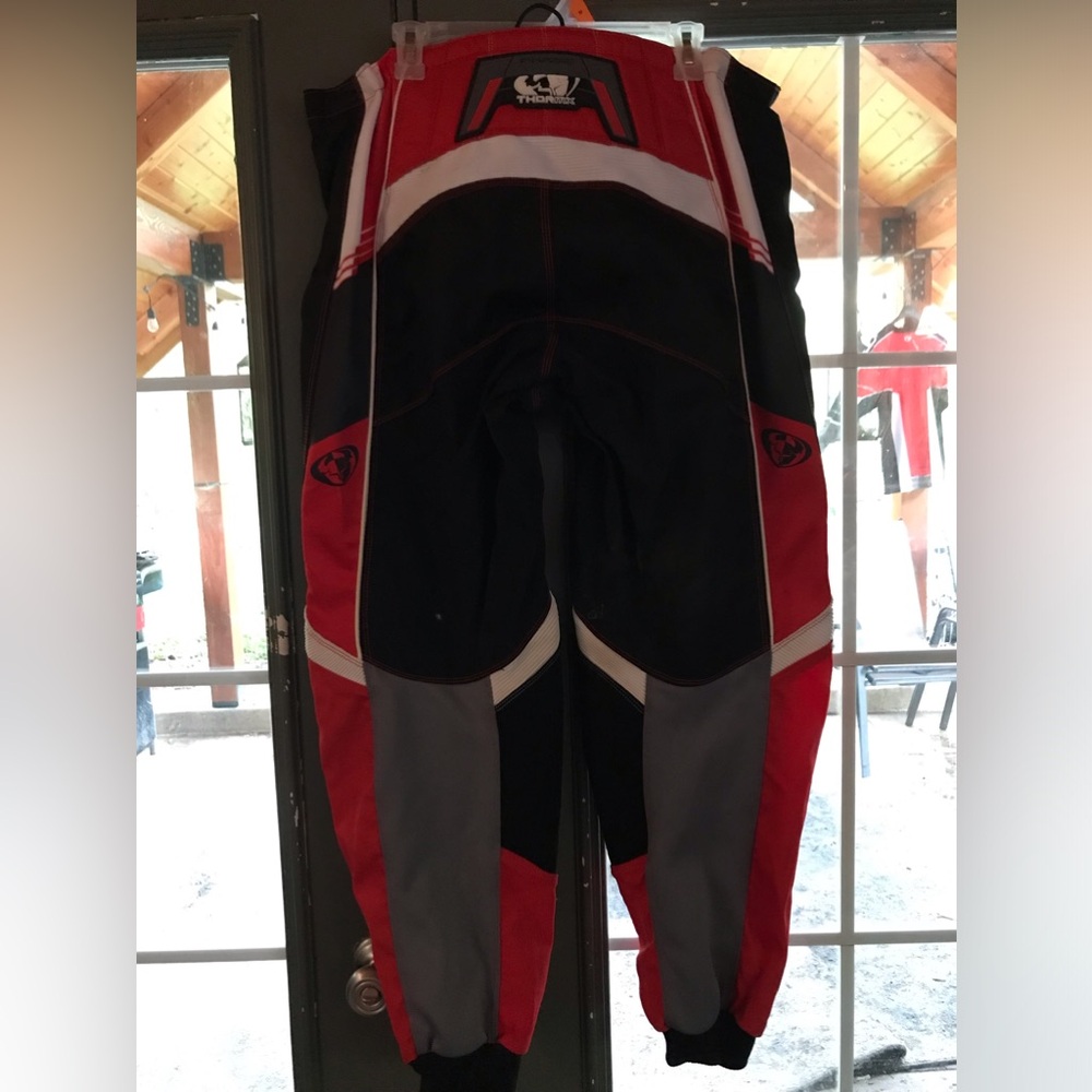 Mens THOR Motocross pants size 38.